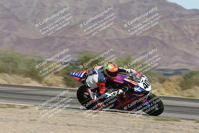 media/Nov-16-2025-Race Pace (Sun) [[8c5fa54630]]/Non Verified Riders (1st 20 Minutes)/3-Turn 3 Inside (11am)/